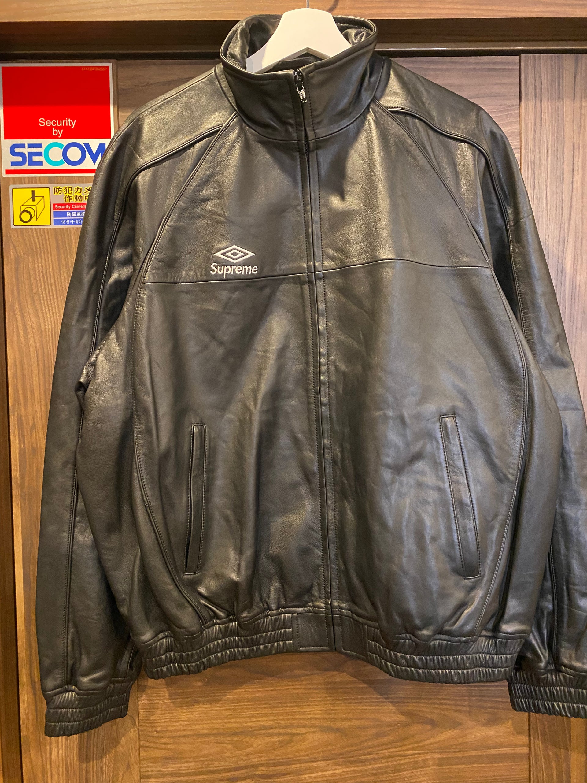 Size【M.XL】 SUPREME シュプリーム 25AW Umbro Leather Track Jacket 